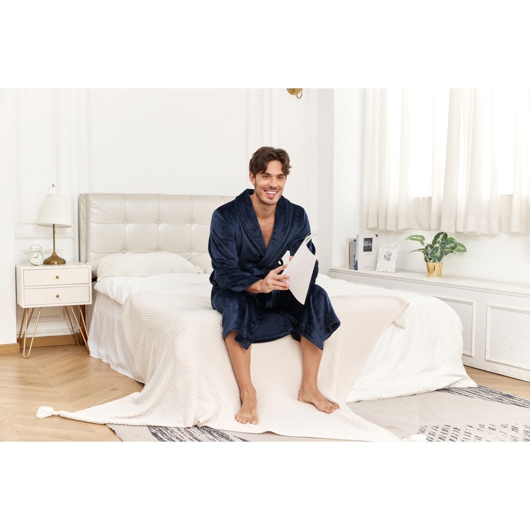 RONGTAI Mens Plush Long Robe Soft And Warm Full Length Bathrobe - Image 2