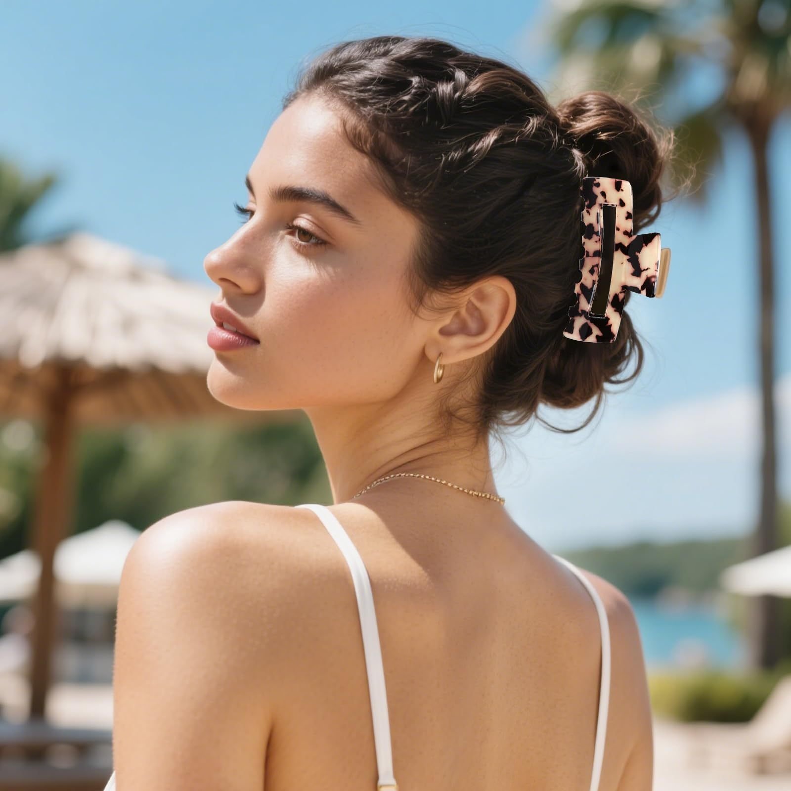 Tortoise Hair Clips Set - Image 4