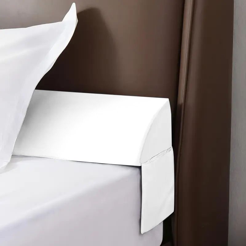 Gap Pillow - Image 9