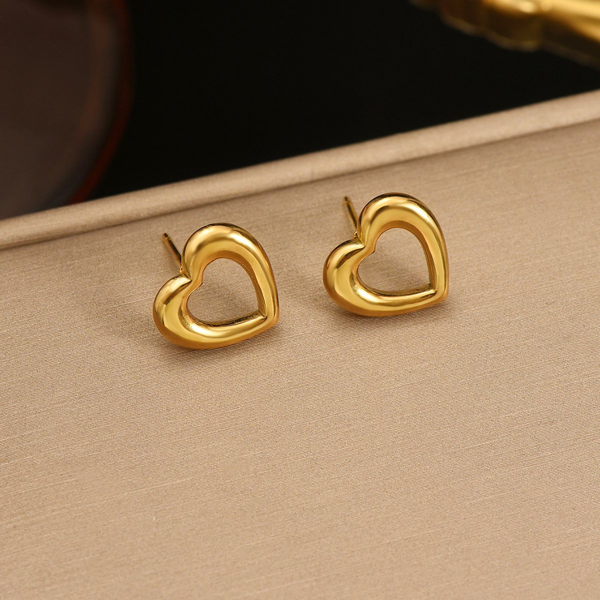 Stainless Steel Heart Earrings - Image 4