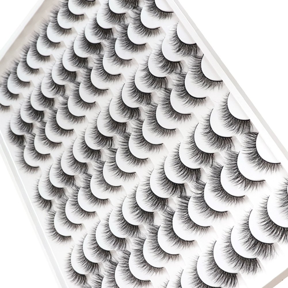 Realistic 3D False Eyelashes - Image 5