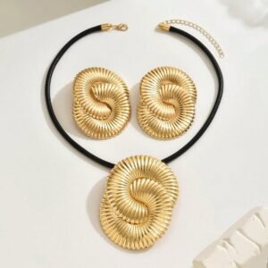 Golden Spiral Jewelry Set
